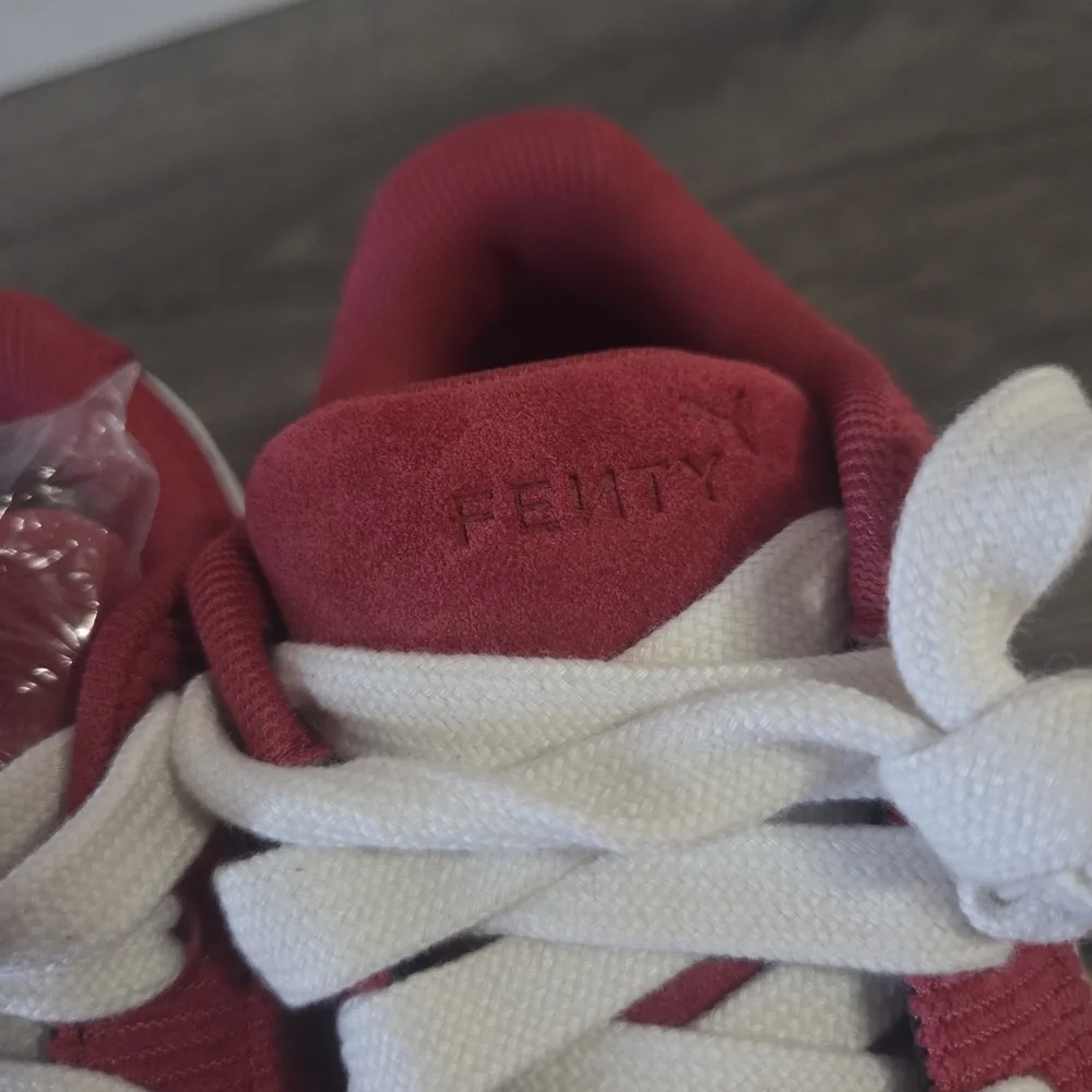 Puma × FENTY Girls Sneakers Size 10 NEW
